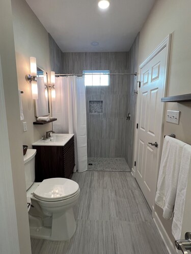 New 1-bdrm cottage near Children's Hospital - 10 mins. from downtown and VCU