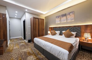Luxury Double Room, Mobility Accessible | Minibar, in-room safe, laptop workspace, blackout drapes - Armada Residence Hotel Apartments (Taif)