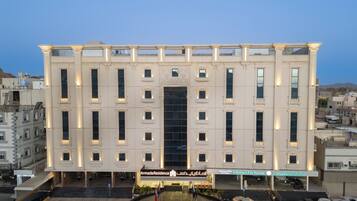 Luxury Double Room, Mobility Accessible | City view