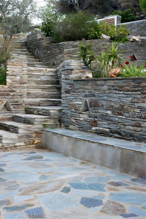 Property grounds - Edem Garden Suite Country House with Sea View, Wi-Fi and Air Conditioning (Άνδρος)