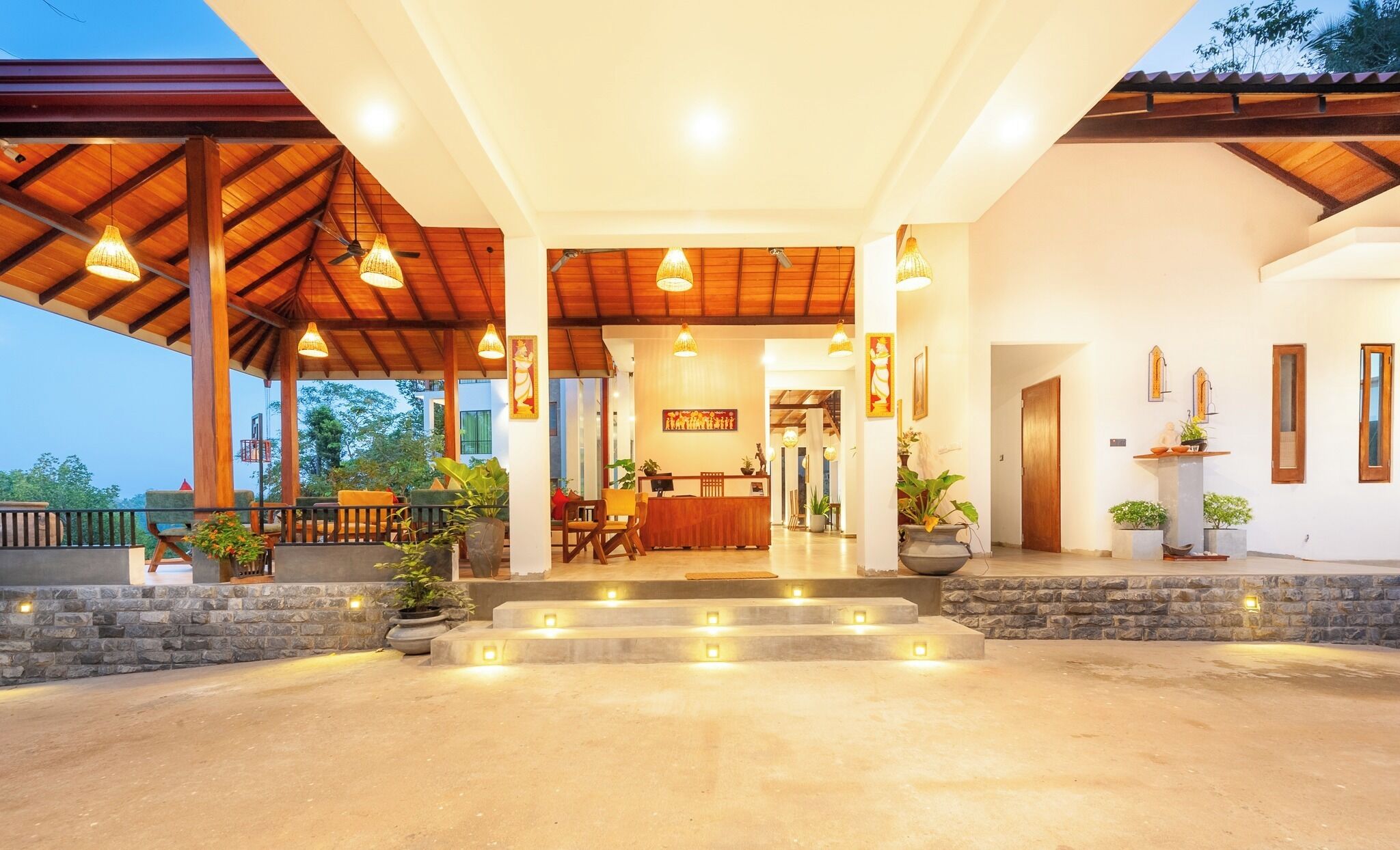 Hồ bơi ngoài trời 