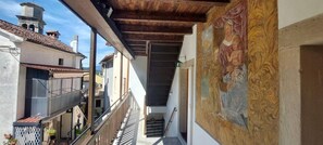 Exterior - Room 'Unità 1' with Lake View, Wi-Fi, and Air Conditioning (Fratta)