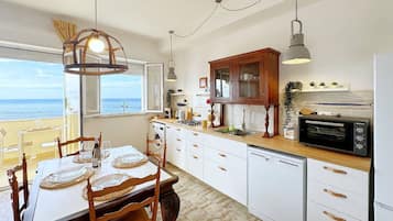 Apartment, Sea View | Living area