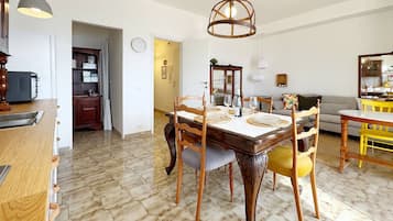 Appartamento, vista mare | Area soggiorno