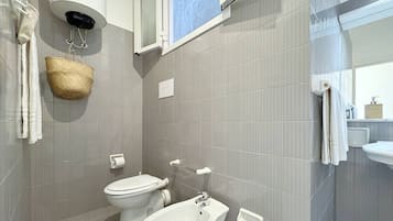 Apartment, Sea View | Bathroom