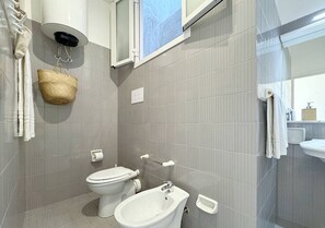 Appartamento, vista mare | Bagno
