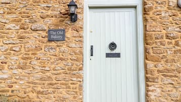 Perincian bahagian luar