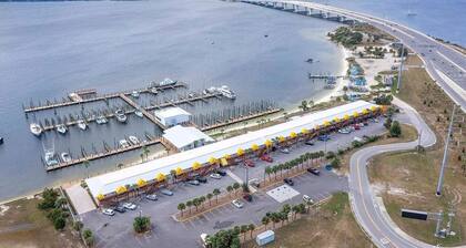 Sun Harbor Sands - Sleeps 4 - 1 Bedroom Condo - Balcony with Waterfront View