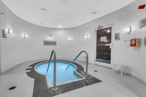 Pool - Aurelien Toronto (Toronto)