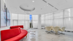Unclassified image, 4 of 34, button - Aurelien Toronto (Toronto)