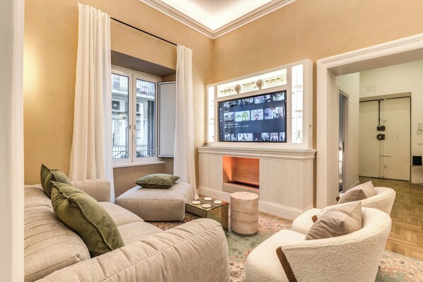 Living area - Luxury Family Home Quirinale (Roma)