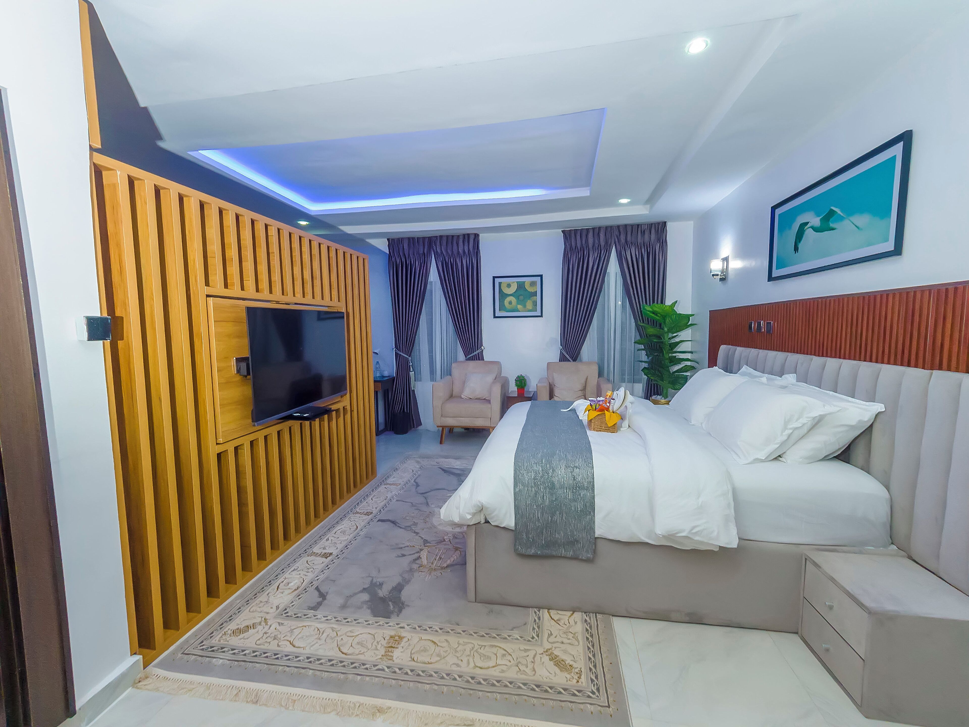 Signature Double Room, Non Smoking, Balcony | Desk, laptop workspace, free WiFi