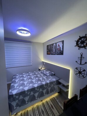 Iron/ironing board, WiFi, bed sheets - Studio with swimming pool near to the Malls. (Curitiba)