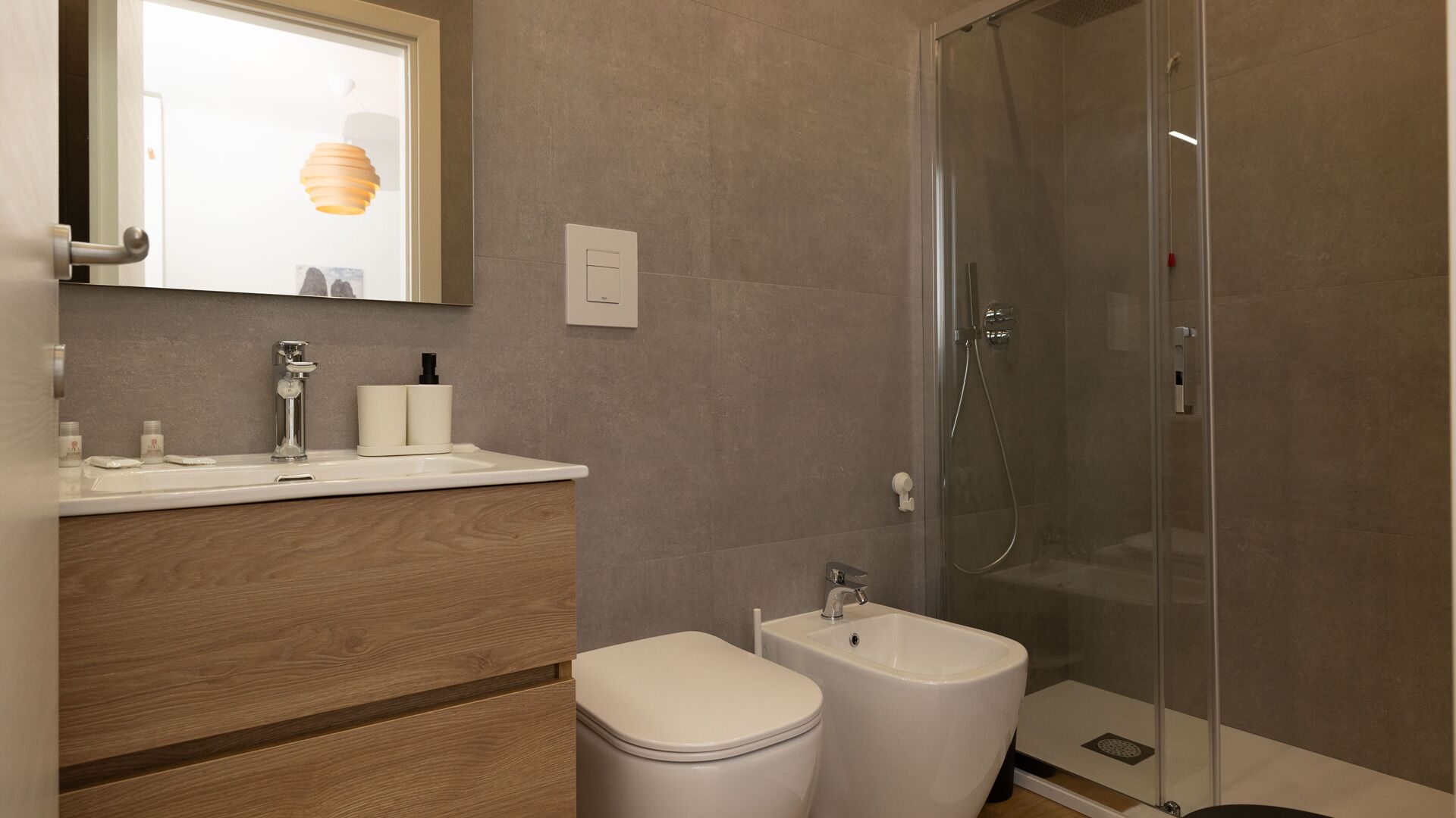 Standard Double or Twin Room, City View | Bathroom | Shower, free toiletries, hair dryer, slippers