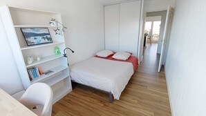2 Schlafzimmer, Bügeleisen/Bügelbrett, WLAN, Bettwäsche