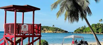 Spacious Family-Friendly Getaway Near Cerro Gordo Beach comfortable home,