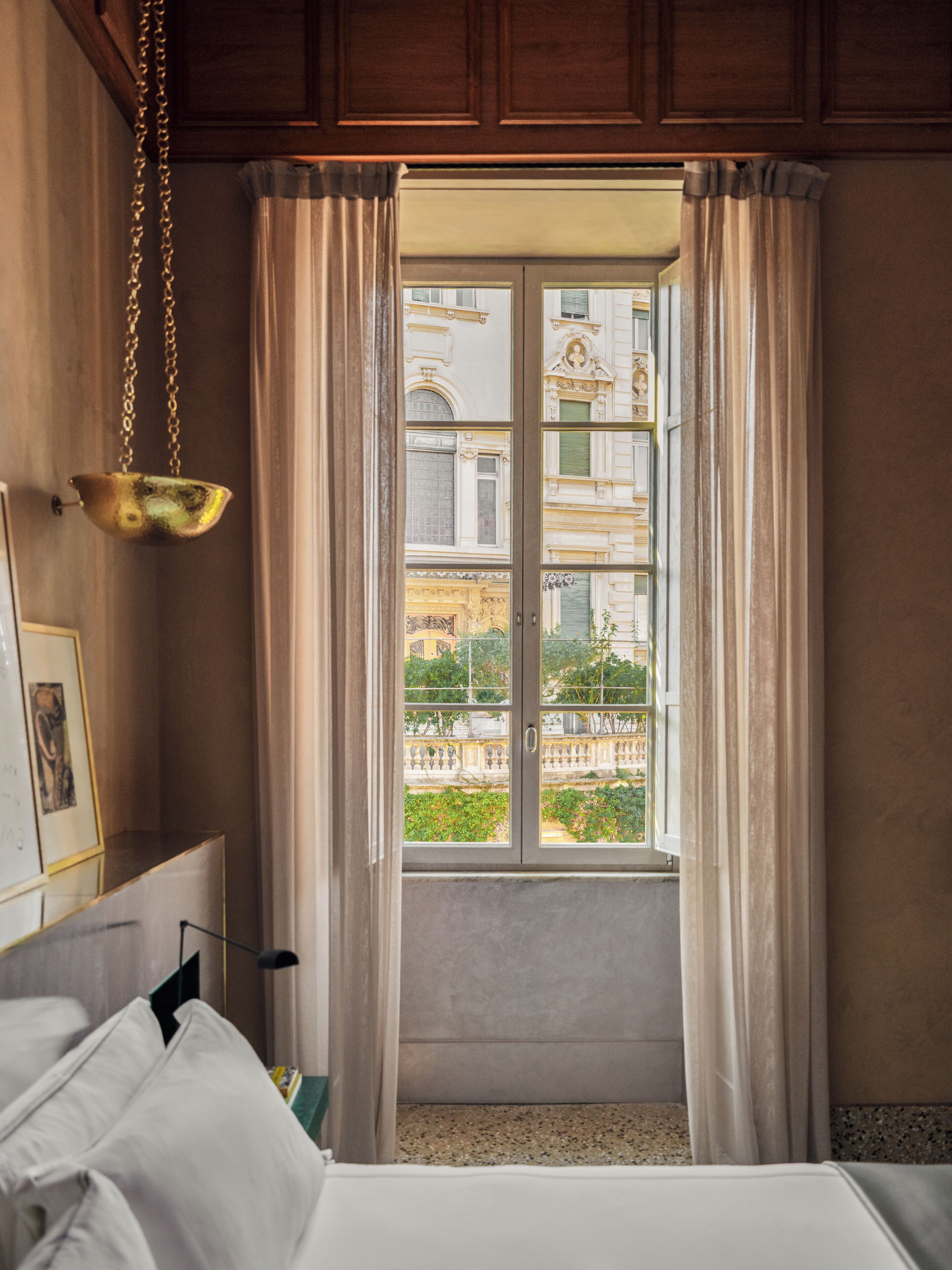 Junior Suite | In-room safe, desk, laptop workspace, free WiFi