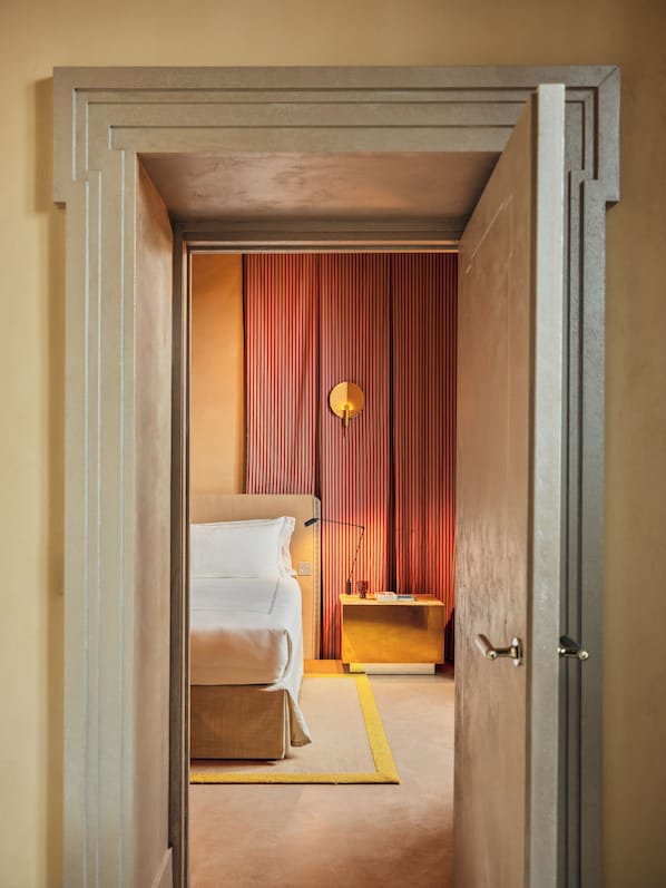 Superior Double Room | In-room safe, desk, laptop workspace, free WiFi - Experimental Roma (Roma)