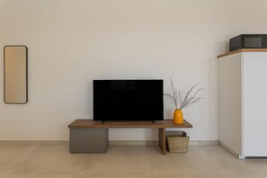 Interior - Wanderlust Experience | Sun (Bari)
