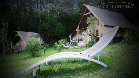Esterni. GLAMPING PIAN DELLE GINESTRE