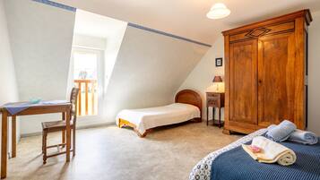 Strygejern/strygebræt, Wi-Fi, sengetøj