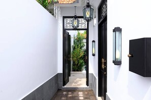 Exterior detail - Villa Martini 5  – Modern Escape in Canggu’s Most Vibrant Neighborhood (Dalung)