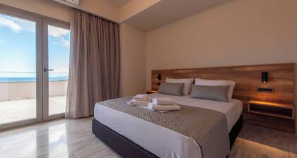 Villa Dorothea - Five Bedroom Villa, Sleeps 10