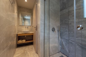 Hair dryer - Villa Dorothea - Five Bedroom Villa, Sleeps 10 (Georgioupoli)