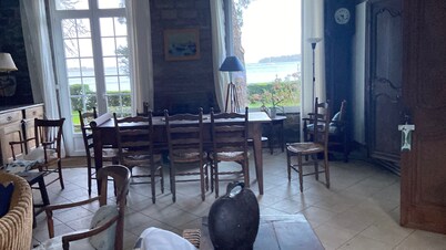 House - 14 people - le Logeo -Sarzeau- Breathtaking view of Golfe du Morbihan.