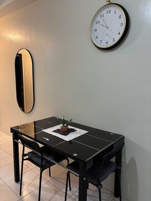 Appart'hôtel Familial, vue ville | Coin séjour