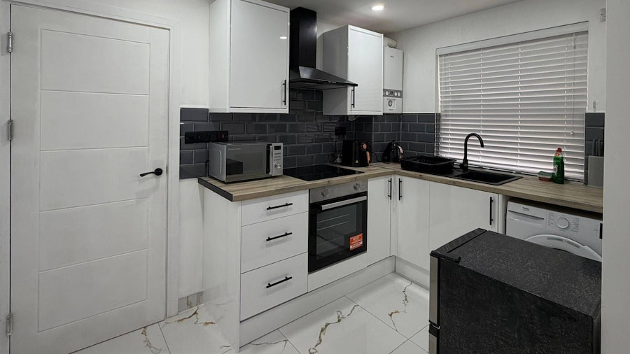 City Center Cardiff Apartment - 2 Bedrooms