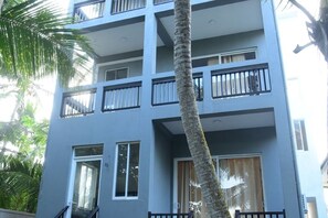 Exterior detail - DADY`S Place `63`- Sunset Villa - 1 Floor - Beach in 2 Min (Hikkaduwa)