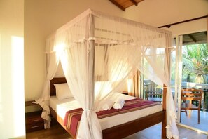 WiFi, bed sheets - DADY`S Place `63`- Sunset Villa - 1 Floor - Beach in 2 Min (Hikkaduwa)