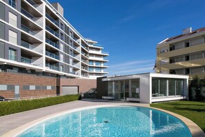 Pool - Luxury 4 bedr Flat w/ PANORAMIC Views and Pool!! (Oeiras)