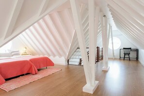 3 makuuhuonetta, silitysrauta/-lauta, vauvan matkasänky, ilmainen Wi-Fi