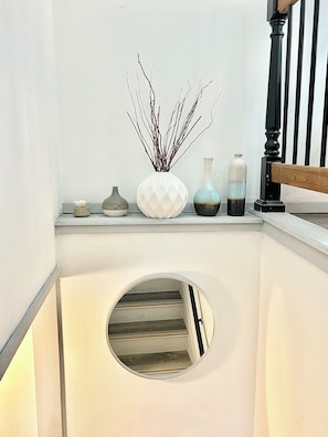 Interior - Andover Charm, Perfect for Long-term Stay (Andover)
