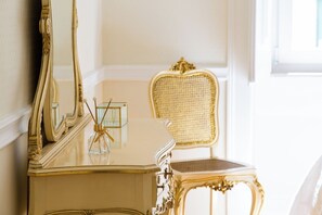 Interior - Chiado deluxe gem 4bdr amazing apartment! (Lisboa)