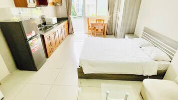 Appartement Standard, balcon, vue cour intérieure | Chambres insonorisées, Wi-Fi gratuit