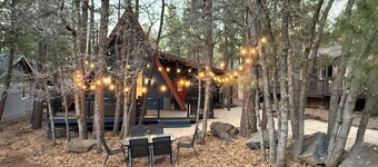 Cozy 3-bedroom Animal Hill A-Frame in Munds Park