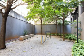 Pet-friendly - Moderno com AC piscina e academia (São Paulo)