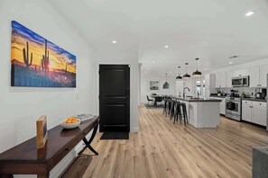 Fridge, microwave, oven, stovetop - Desert Ease: Old Town, Pool, Spa, Outdoor Kitchen (Scottsdale)