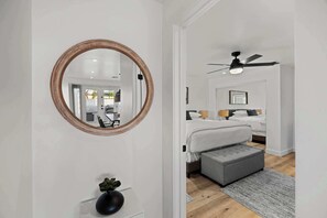Iron/ironing board, WiFi, bed sheets - Desert Ease: Old Town, Pool, Spa, Outdoor Kitchen (Scottsdale)