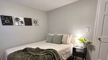 2 chambres, bureau, accès au Wi-Fi (inclus), literie fournie