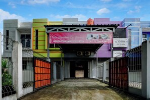 Fachada de la propiedad