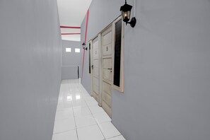 Lobby - Hotel O Jasmine Guest House (Blitar)