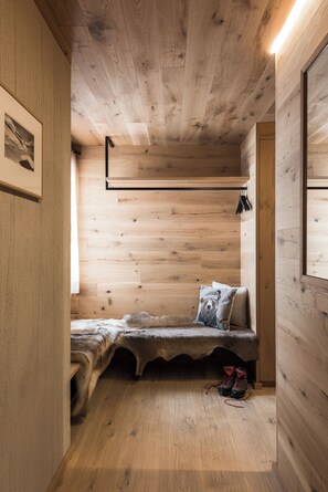 Apartment, Balcony, Mountain View | In-room safe, soundproofing, free WiFi - Almrausch Lech Apartments (Lech)