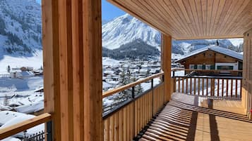 Apartment, Balcony, Mountain View | Exterior