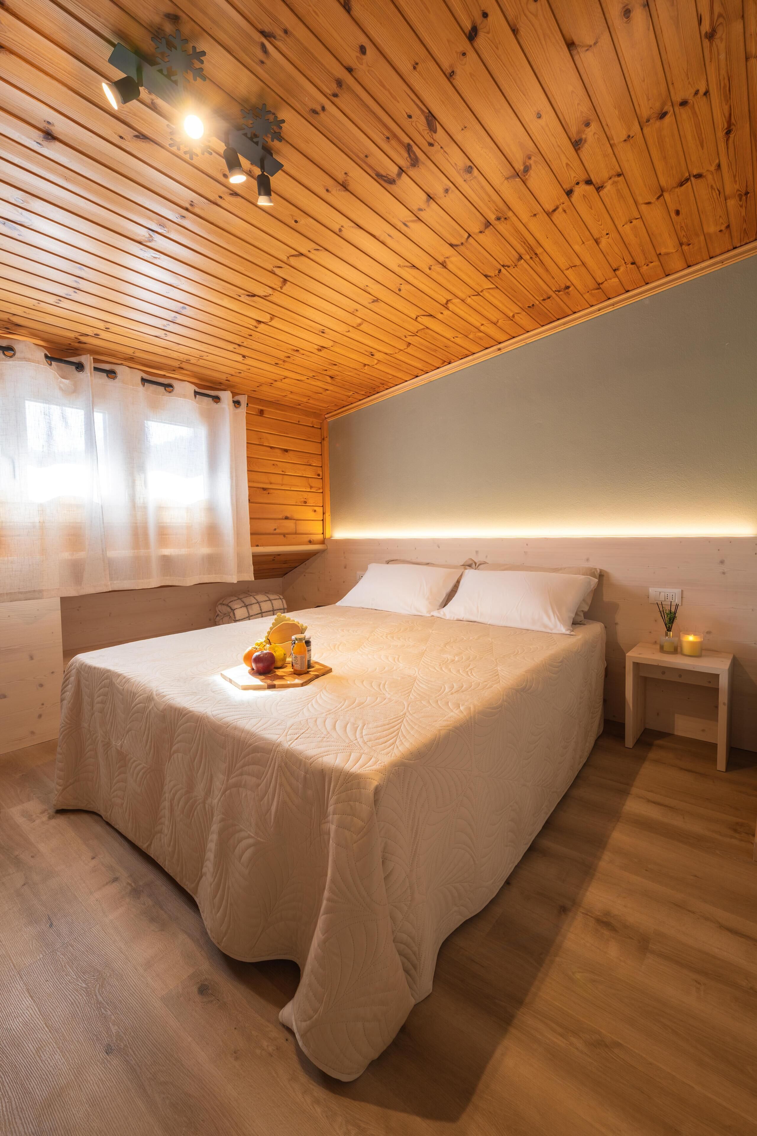 1 多间卧室、上网接入