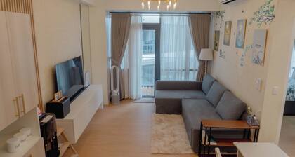 Modern Solace The Florence 1BR