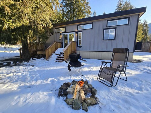 The Käbin | Cozy 2BR Cabin